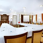 Hotel Pelli Hof By Tulip Rendsburg