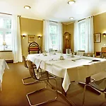 Pelli Hof By Tulip Hotel