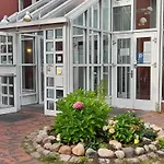 Pelli Hof By Tulip Hotel