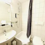 Pelli Hof By Tulip Hotel