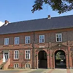 Hotel Pelli Hof By Tulip