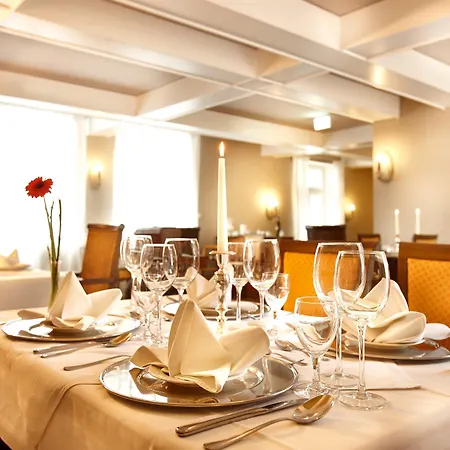 Pelli Hof By Tulip 3*