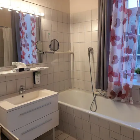 Otel Pelli Hof By Tulip Rendsburg