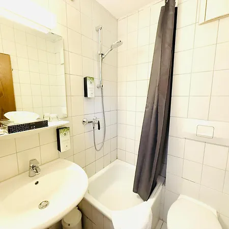 Pelli Hof By Tulip Hotel