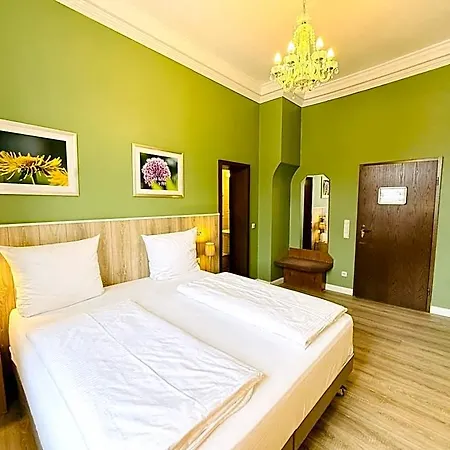 Otel Pelli Hof By Tulip
