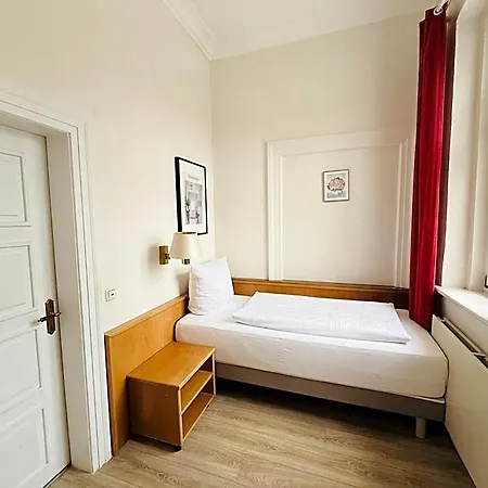 Pelli Hof By Tulip Otel 3*