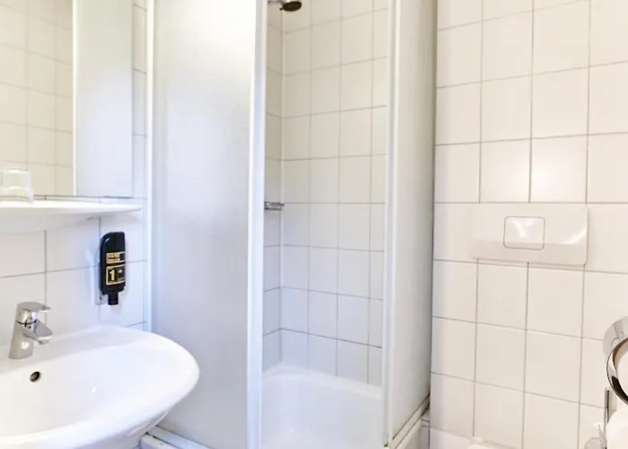 Hotel Pelli Hof By Tulip 3*