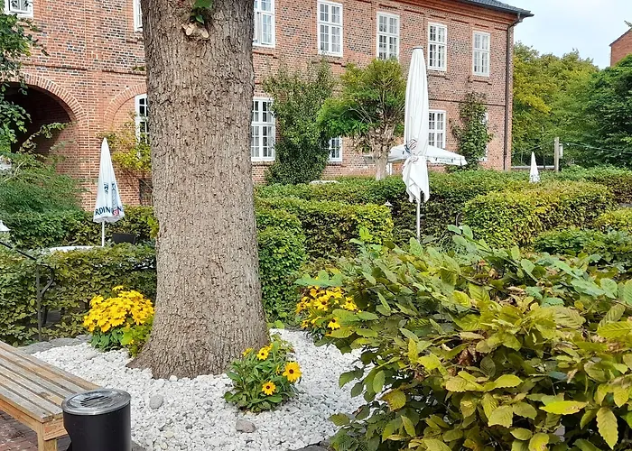 Hotel Pelli Hof By Tulip