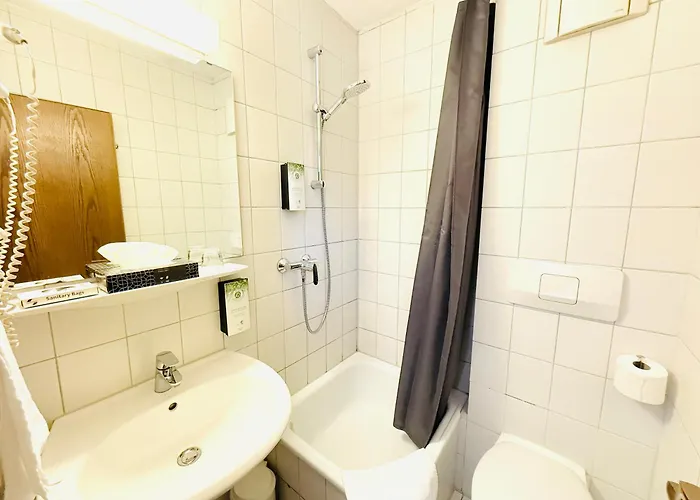 Pelli Hof By Tulip Hotel