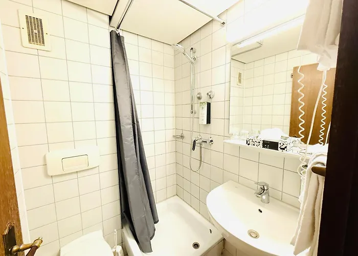 Hotel Pelli Hof By Tulip