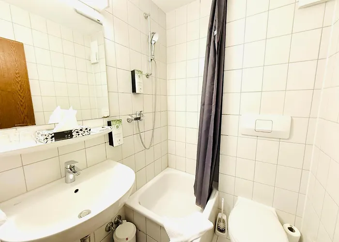 Pelli Hof By Tulip Hotel