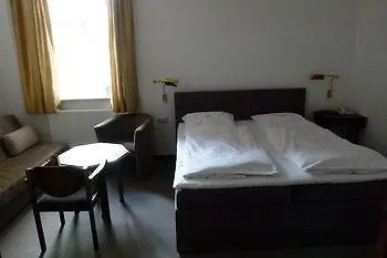 Pelli Hof By Tulip Hotell 3*