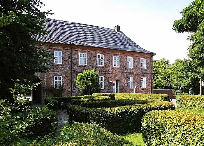 Pelli Hof By Tulip Hotel 3*